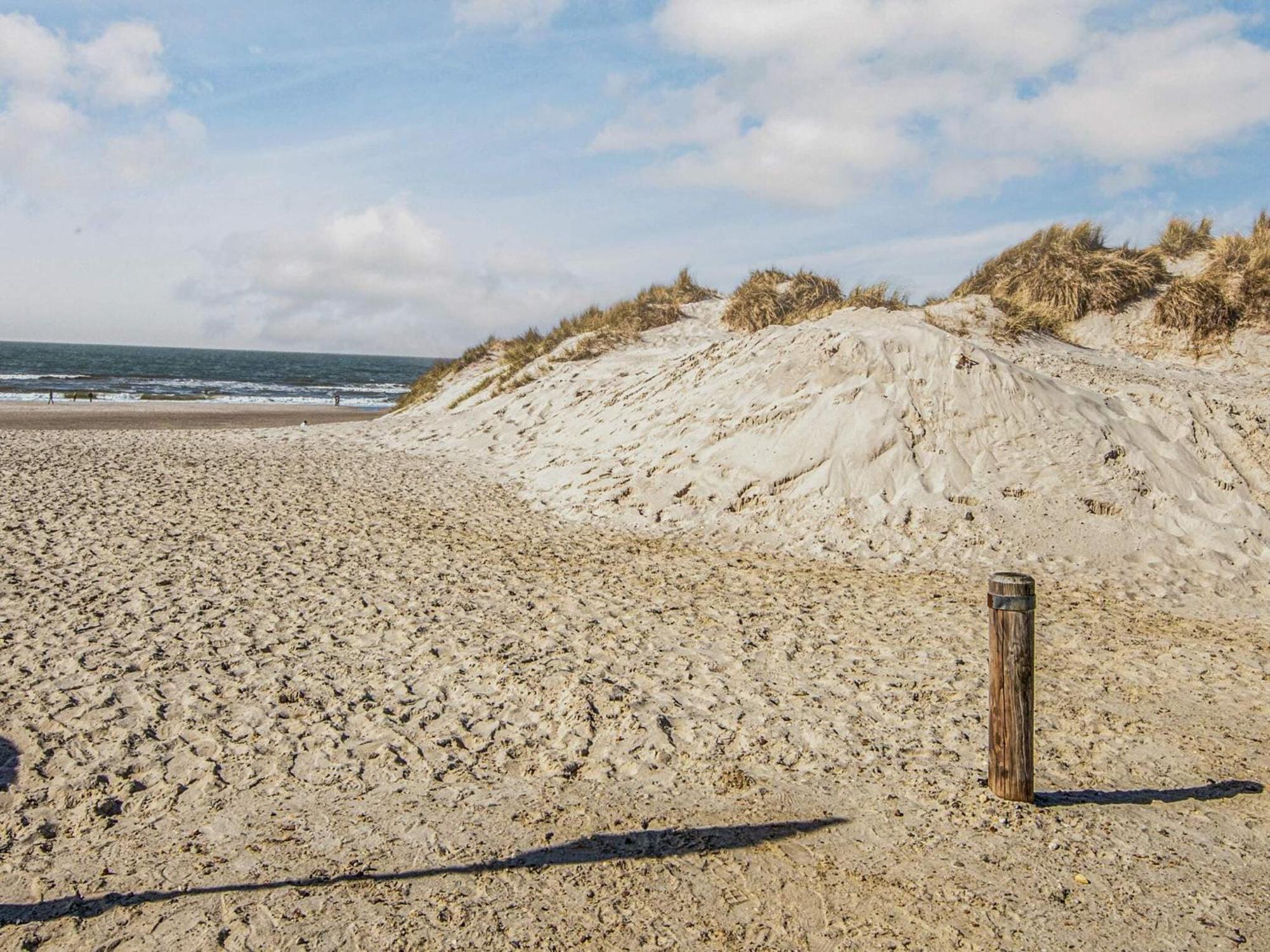 5 Person Holiday Home In Henne Henne Strand Exterior foto